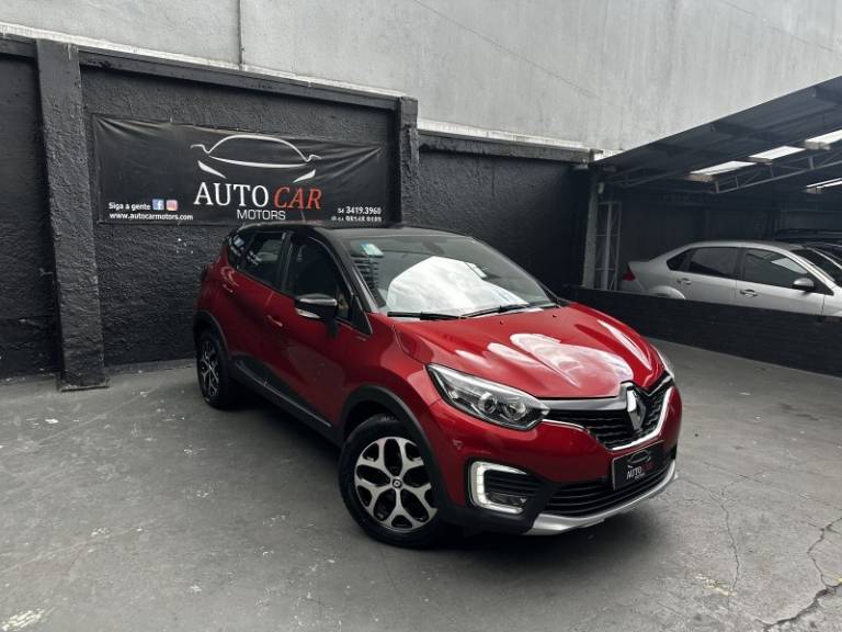 RENAULT - CAPTUR - 2020/2021 - Vermelha - R$ 86.900,00