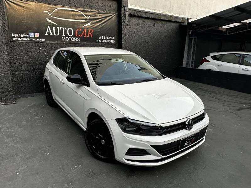 VOLKSWAGEN - POLO - 2021/2021 - Branca - R$ 70.900,00