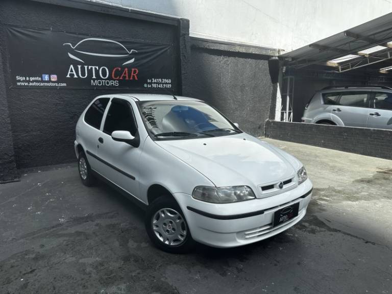 FIAT - PALIO - 2005/2006 - Branca - R$ 15.900,00