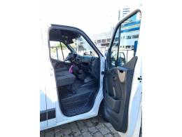 RENAULT - MASTER - 2021/2022 - Branca - R$ 178.900,00