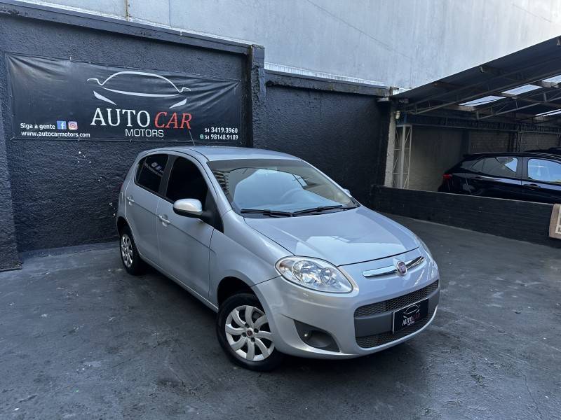 FIAT - PALIO - 2013/2014 - Prata - R$ 40.900,00