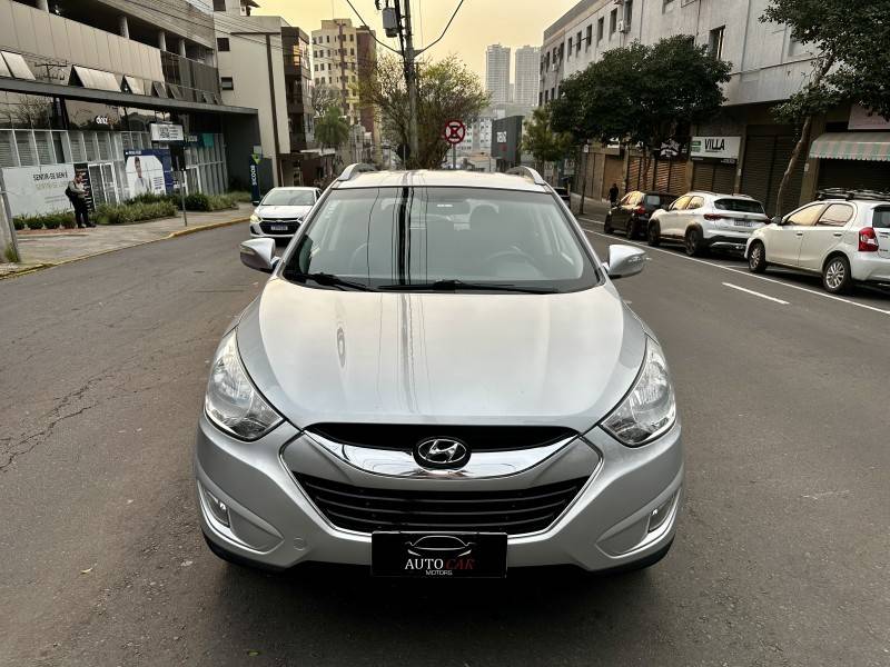 HYUNDAI - IX35 - 2011/2011 - Prata - R$ 61.900,00