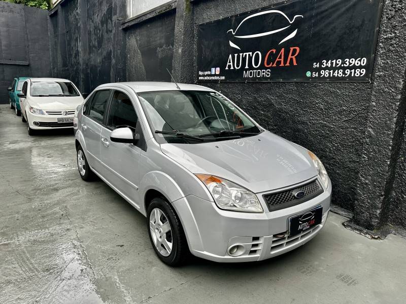 FORD - FIESTA - 2008/2008 - Branca - R$ 27.900,00