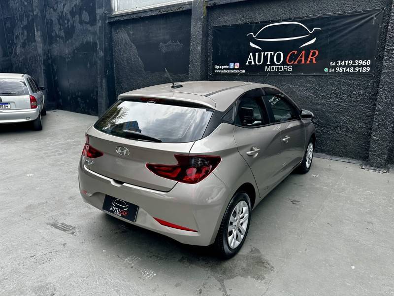 HYUNDAI - HB20 - 2021/2022 - Prata - R$ 65.900,00