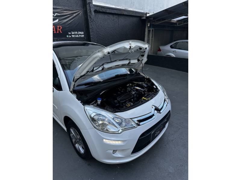 CITROËN - C3 - 2014/2015 - Branca - R$ 45.900,00