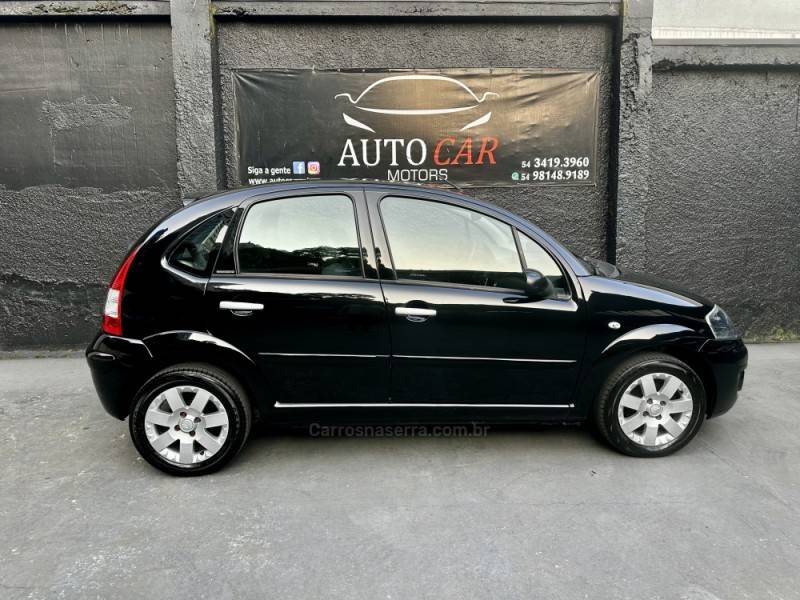 CITROËN - C3 - 2011/2012 - Preta - R$ 29.900,00