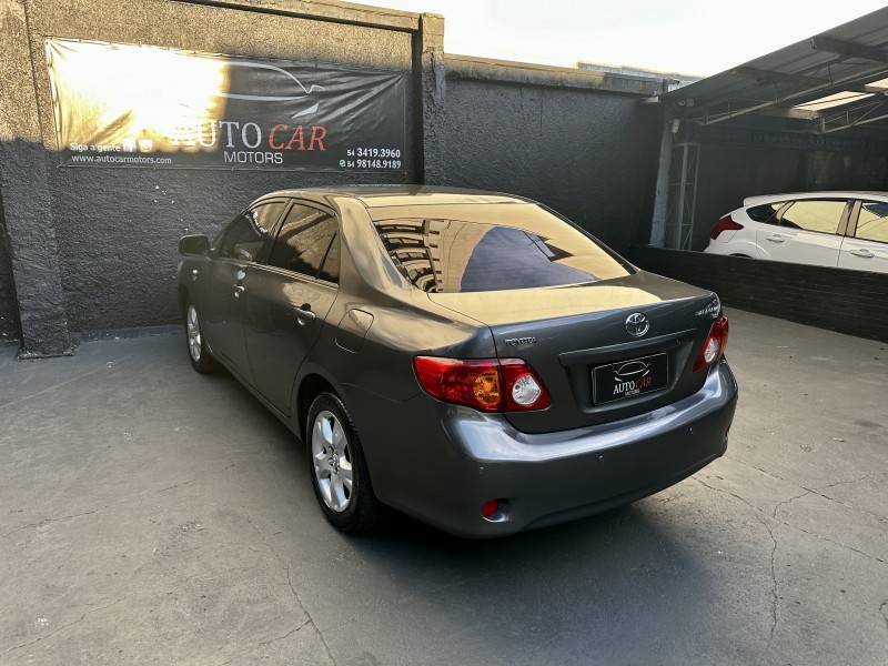 TOYOTA - COROLLA - 2009/2010 - Cinza - R$ 45.900,00