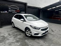 CHEVROLET - ONIX - 2016/2017 - Branca - R$ 56.800,00