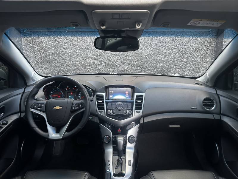 CHEVROLET - CRUZE - 2014/2014 - Prata - R$ 74.900,00