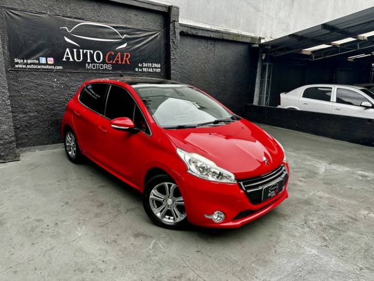 PEUGEOT - 208 - 2014/2014 - Vermelha - R$ 46.900,00