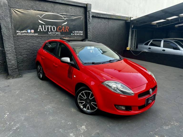 FIAT - BRAVO - 2013/2013 - Vermelha - R$ 46.900,00