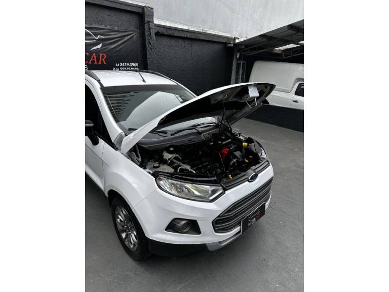 FORD - ECOSPORT - 2013/2014 - Branca - R$ 59.900,00