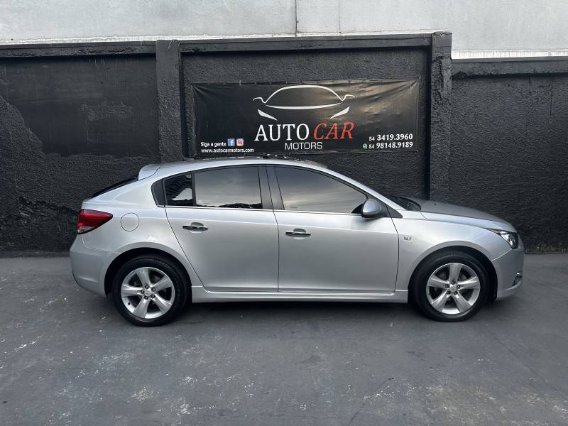 CHEVROLET - CRUZE - 2014/2014 - Prata - R$ 74.900,00