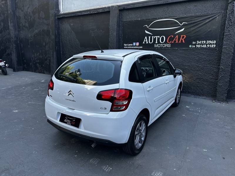 CITROËN - C3 - 2014/2015 - Branca - R$ 45.900,00