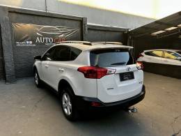 TOYOTA - RAV4 - 2013/2014 - Branca - R$ 94.900,00