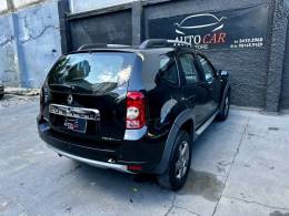 RENAULT - DUSTER - 2013/2014 - Preta - R$ 51.900,00