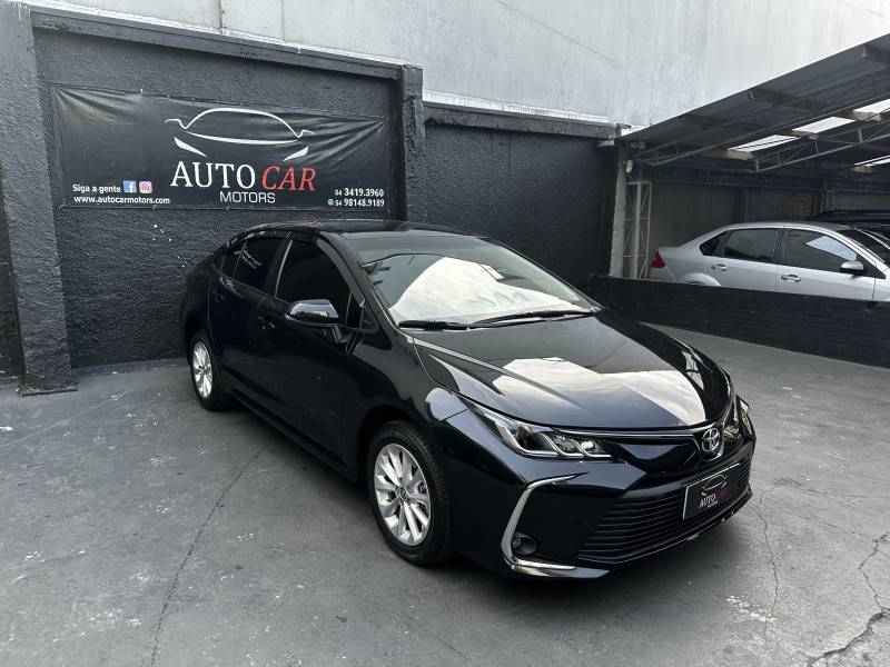 TOYOTA - COROLLA - 2019/2020 - Preta - R$ 119.900,00